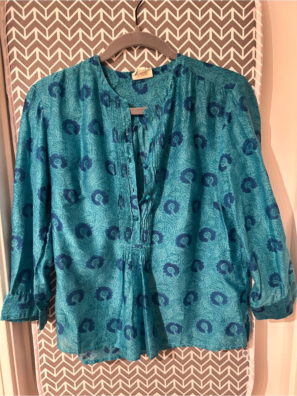 Women's Anokhi Teal Patterned silk/cotton blouse